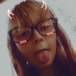 Meet your Posher, Mackenzie